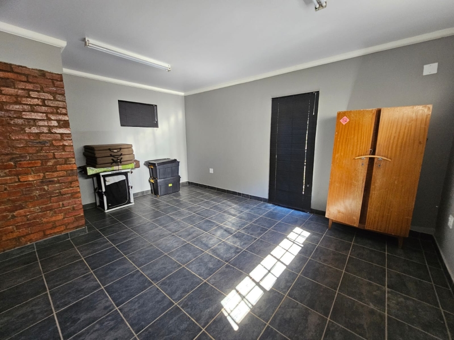 4 Bedroom Property for Sale in Rietfontein AH North West